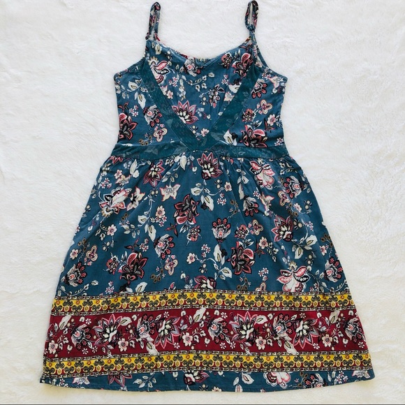 Three Pink Hearts By Trixxi, Floral Skater Dress, Juniors Size M - Picture 5 of 16